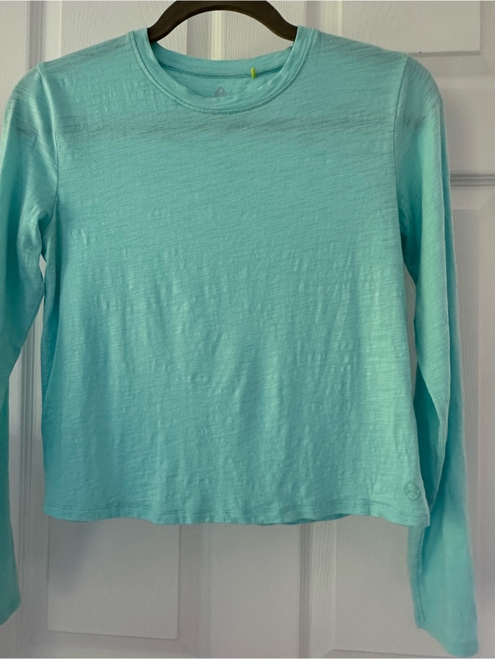 tasc Performance Aqua Long Sleeve Athletic Top | XS